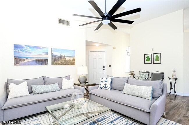 Foto del edificio - 586 Beachwalk Cir