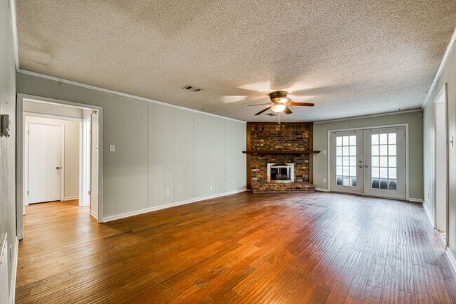 Foto del edificio - Spacious Home for Rent!