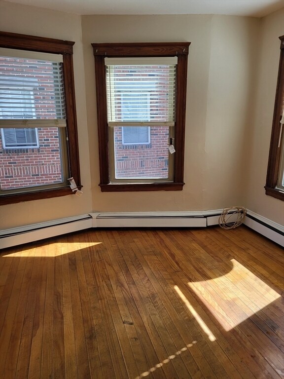 Foto del edificio - 74 Pecker St