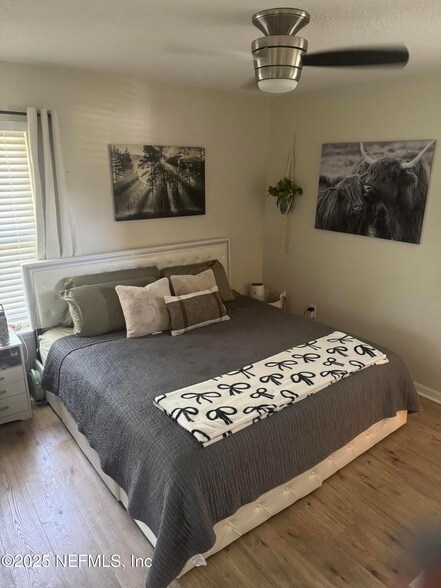 Foto del edificio - 3702 Wood Creek Ln