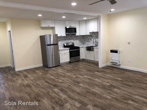 Foto principal - 8910 S Avalon Blvd