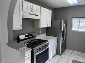 Building Photo - 15811 Beechnut St
