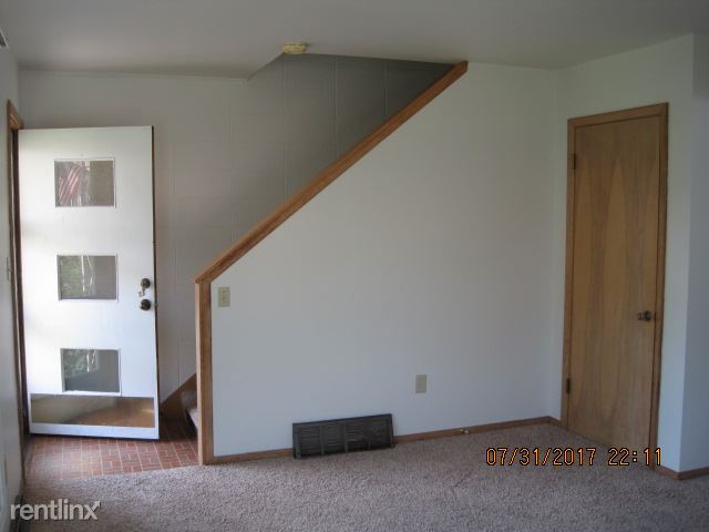 Building Photo - 1416 S 14th St