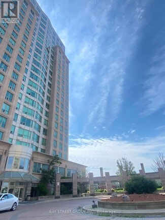 Building Photo - 8-318 Lee Centre Dr