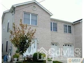 Foto principal - 22 N Whittier St