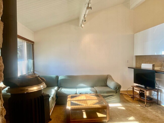 Foto del edificio - Sierra Manors #49 – Long-Term Lease Opport...