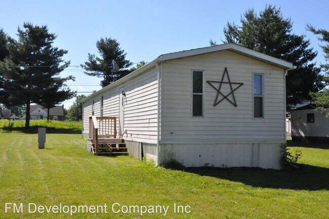 Building Photo - 3 br, 1 bath House - 886 Willow Street