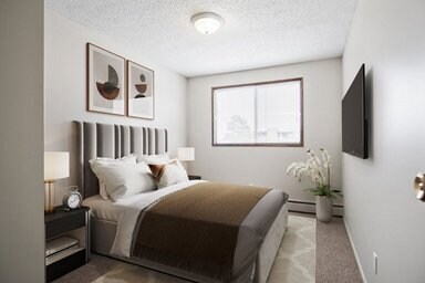 Building Photo - Fairway Apartment