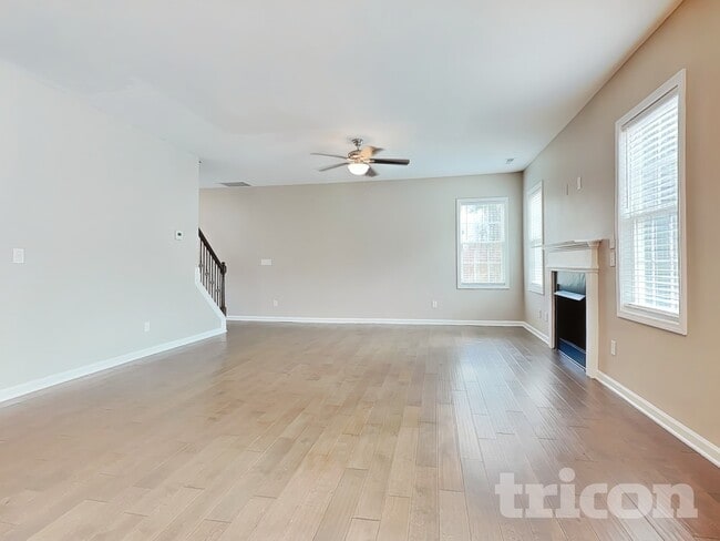 Building Photo - 81 W Lumber Ct