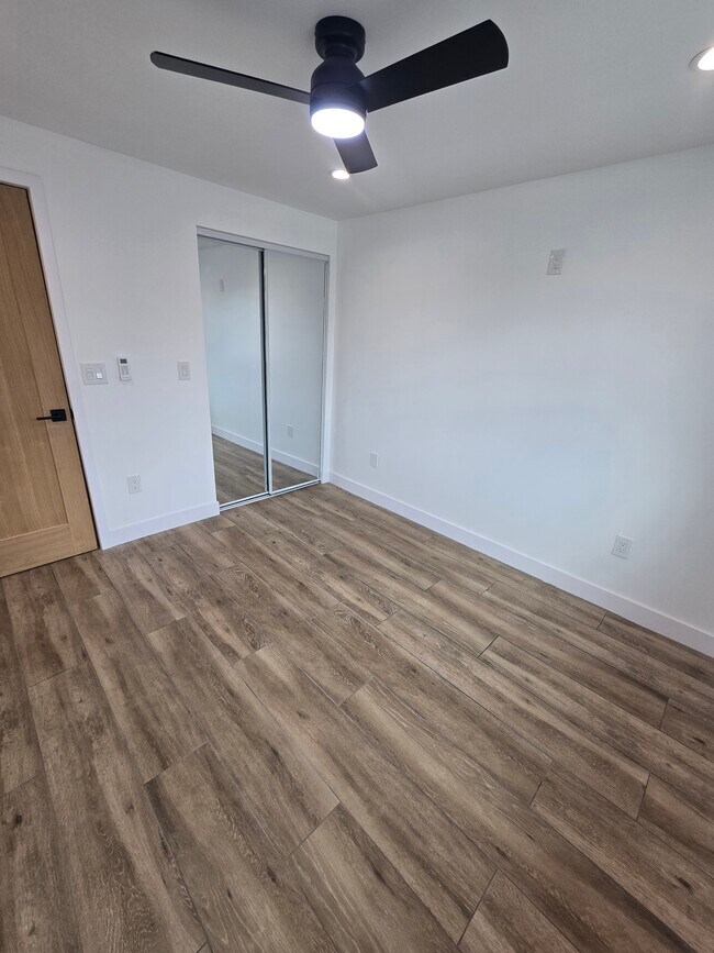 Foto del edificio - 9419 True Ave