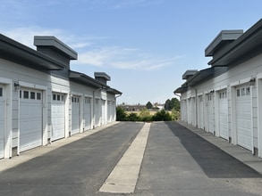 private-garage-park-hill-4000-1x1-B104-Ash-A1-01-28-2026 - Park Hill 4000