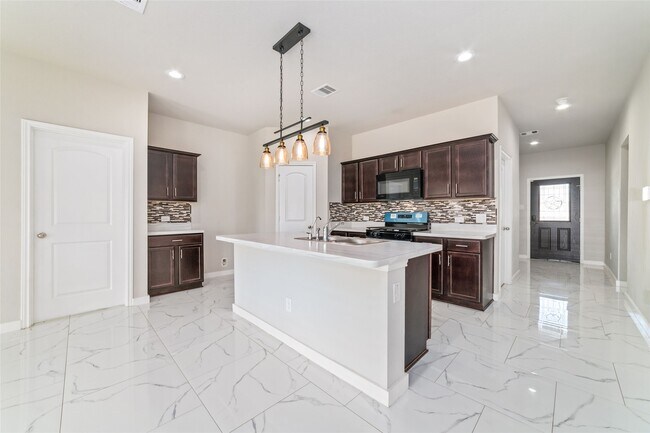 Foto del edificio - 5502 Creekside Ridge Trail