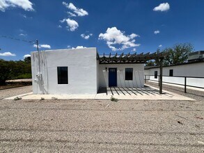 Building Photo - 3017 NM-28