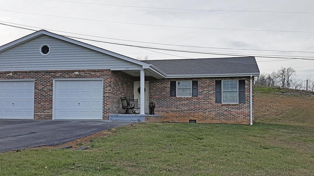 Primary Photo - 330 Jones Ln