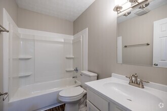1BD, 1BA - 873SF - Landing at Tates Creek