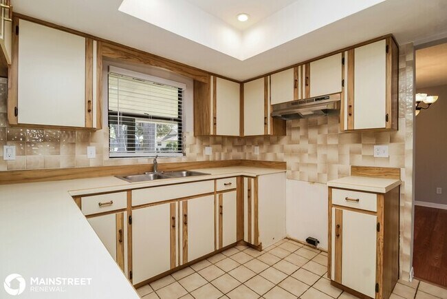 Building Photo - 5569 TRAIL SIDE DR, PORT ORANGE, FL 32127