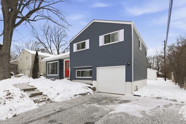 Foto del edificio - 3042 Rightmire Blvd