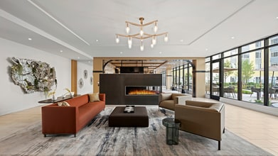 Building Photo - Mason