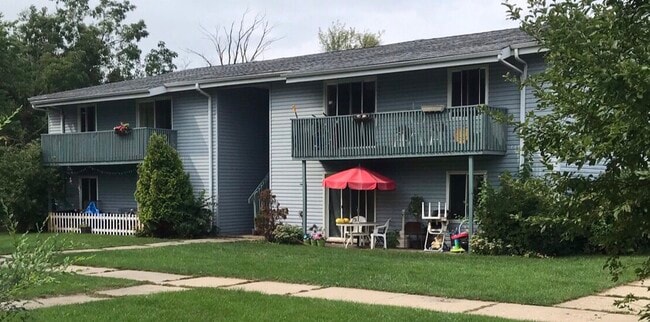 Building Photo - 116 W Brink St