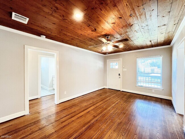 Foto del edificio - 3 br, 2 bath House - 210 Olive Ave