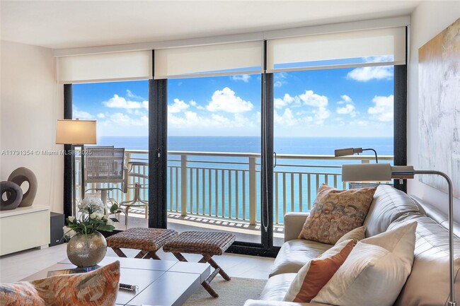 Foto del edificio - 3000 N Ocean Dr