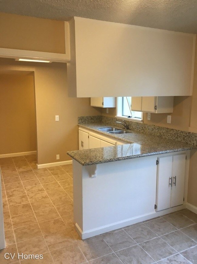 Foto del edificio - 3 br, 1 bath House - 2515 Fairfield St.