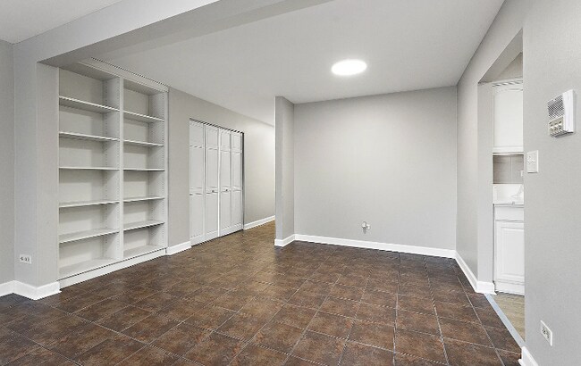 Foto del edificio - 254 E Bailey Rd