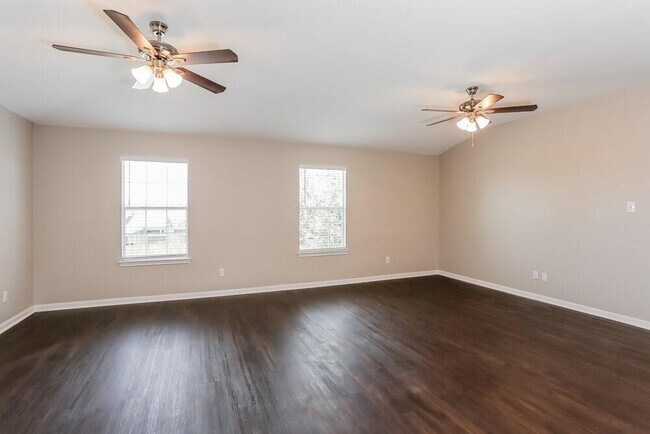 Foto del edificio - 16114 Callan Ln