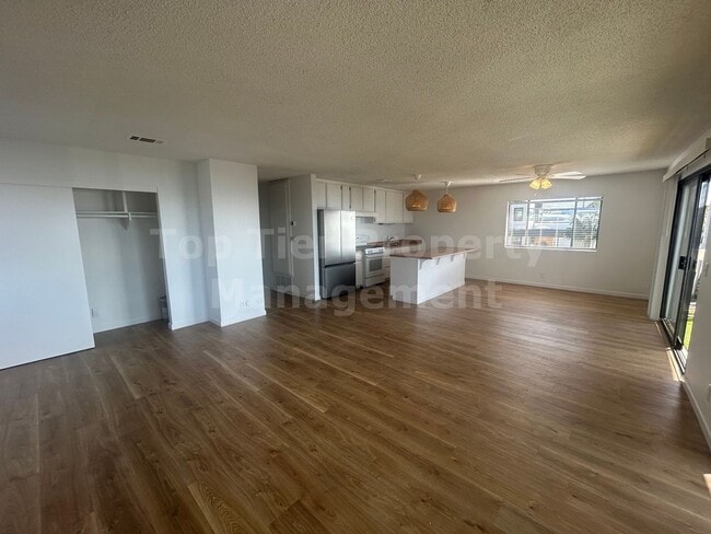 Foto del edificio - ***Ocean-View Bungalow in Beautiful Cardiff By the Sea - 2 bed/2 bath - Available NOW***