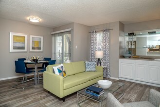 Westmount At Cape Cod Apartments Rentals San Antonio Tx Building Photo Westmount At Cape Cod Apartments