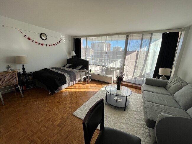 Foto del edificio - 45 Longwood Ave