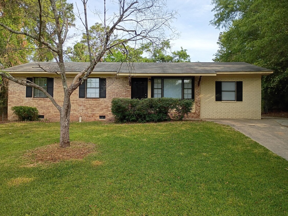 Primary Photo - 3410 Arden Ct