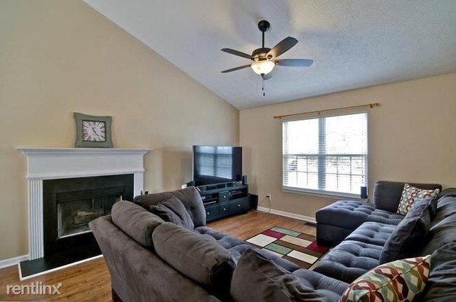 Building Photo - 4 br, 2 bath House - 33 Oak Grove Ln NW