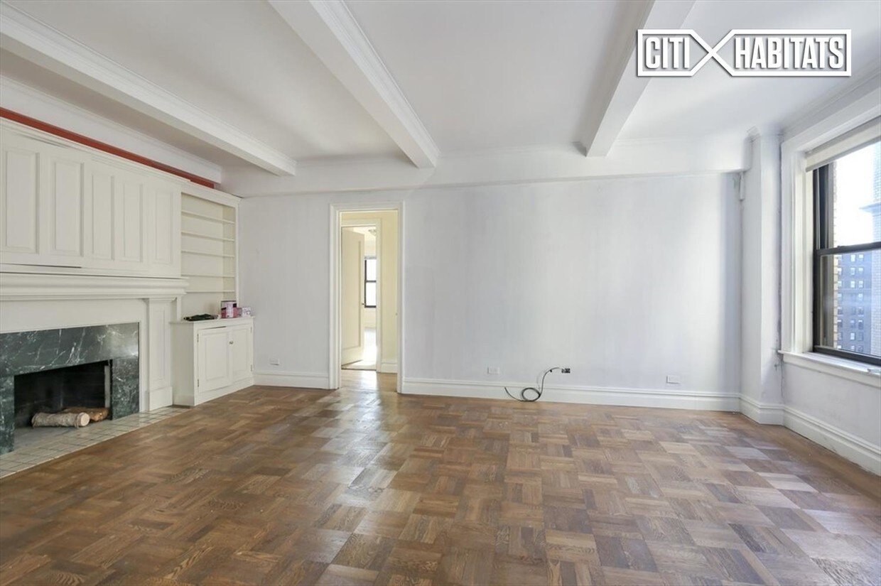 Primary Photo - 1225 Park Ave