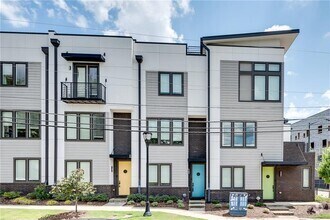 Building Photo - 415 Gartrell St SE