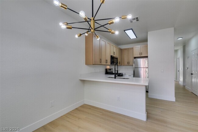 Foto del edificio - 4730 E Craig Rd