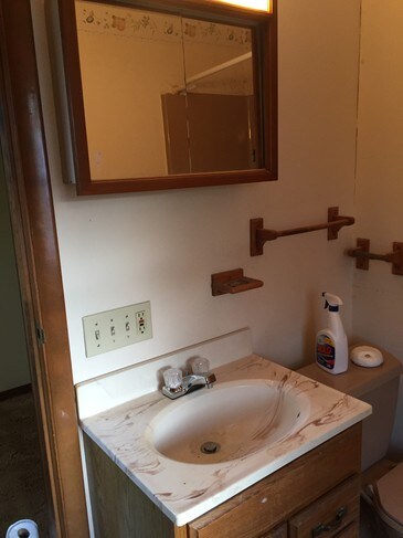 Baño - 631 Park Ave