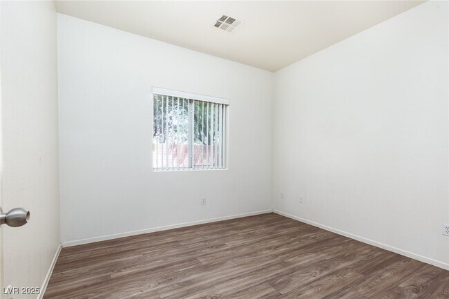 Foto del edificio - 3636 E Carisbrook Dr