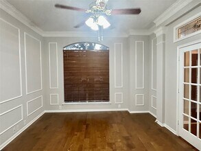 Building Photo - 16807 Laguna Springs Dr