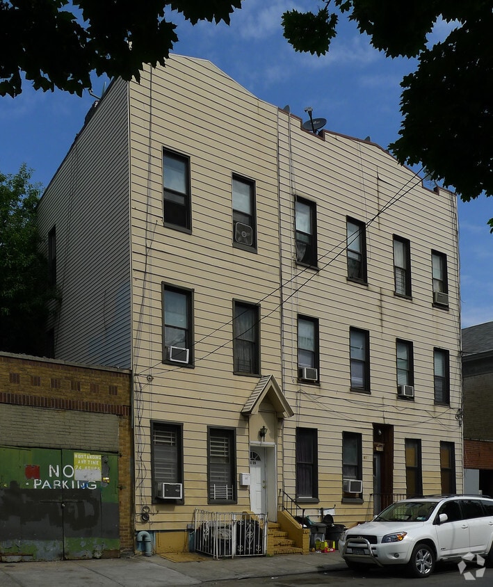 Primary Photo - 1611 Jefferson Ave