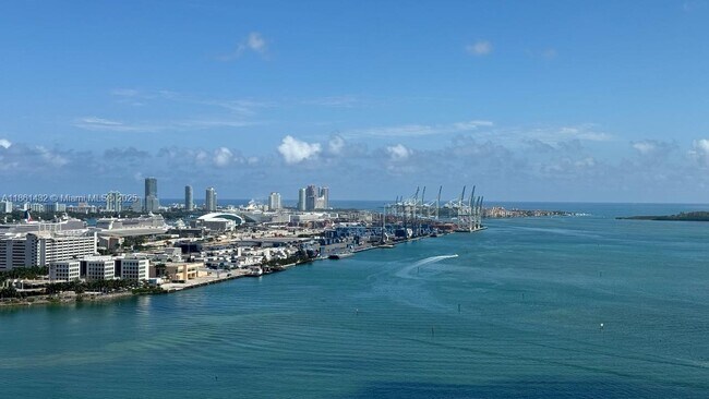 Building Photo - 50 Biscayne Blvd