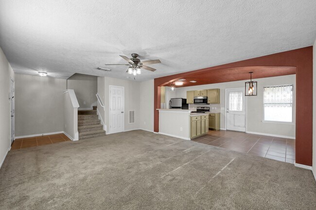 Foto del edificio - 13952 Buckskin Dr