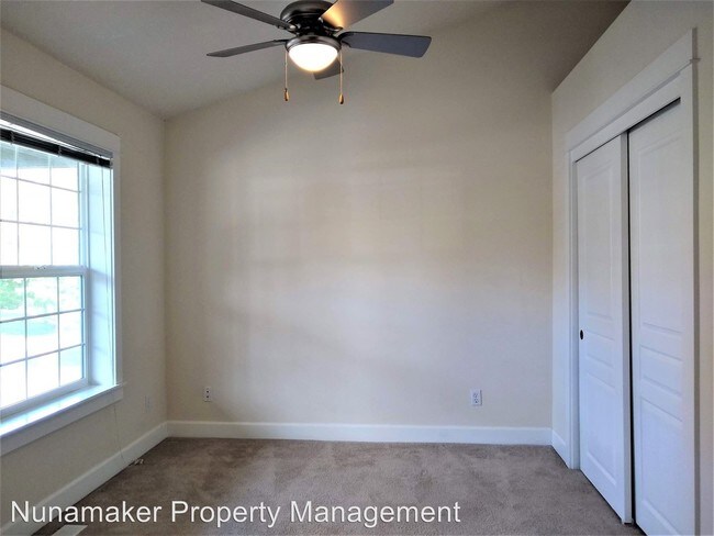 Building Photo - 4 br, 3 bath House - 947 28th Street