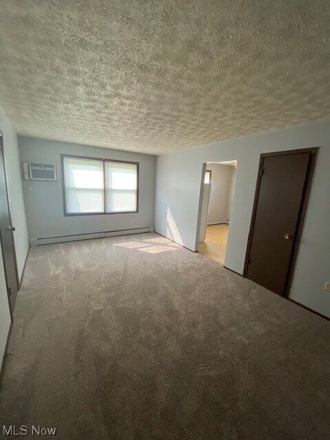 Foto del edificio - 2060 Wolosyn Cir