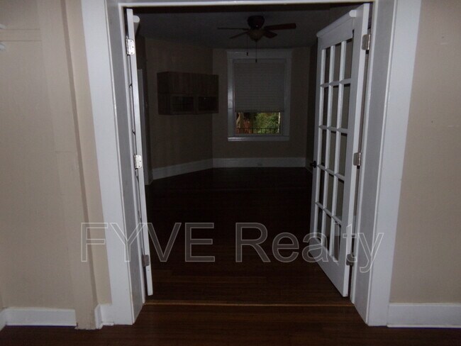 Building Photo - 115 Merrimac St