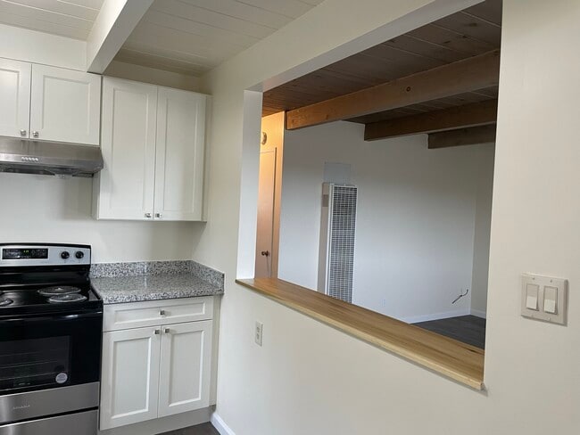 Foto del edificio - 830 Lexington Ave