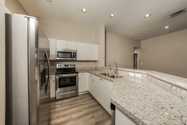 Foto del edificio - 966 Bluewood Terrace