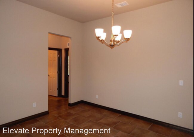 Foto del edificio - 3 br, 2 bath House - 2301-Starwood Way