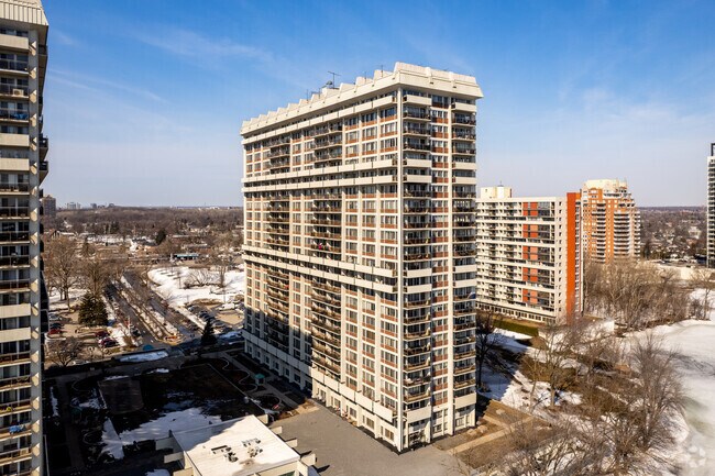 Photo du bâtiment - Domaine Bellerive Apartments
