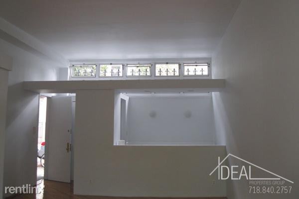 Building Photo - 135 Nevins St